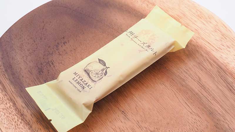 九州チーズタルトのパッケージ